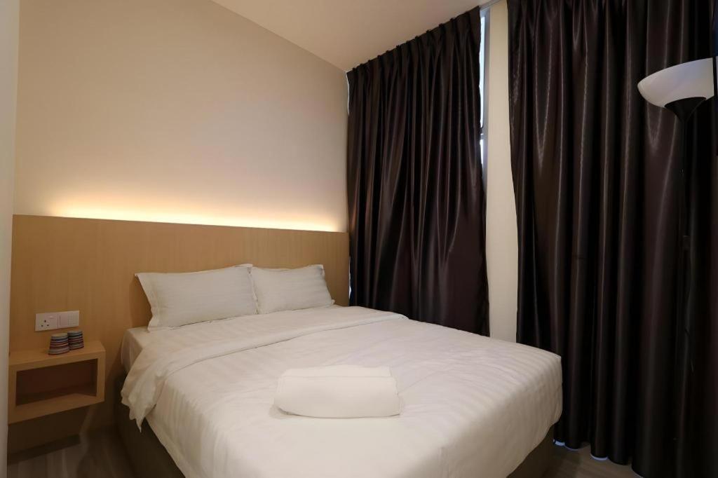 Place2Stay @ Campus Hub Kuching Esterno foto