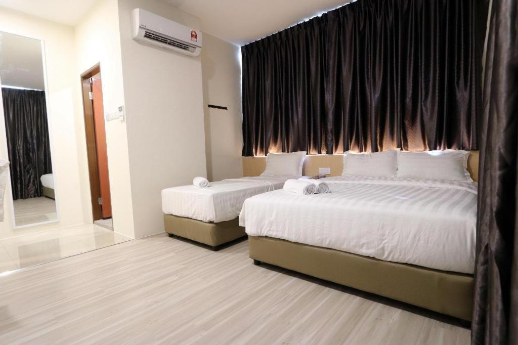 Place2Stay @ Campus Hub Kuching Esterno foto