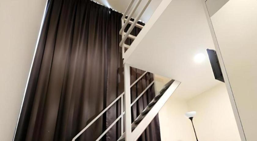 Place2Stay @ Campus Hub Kuching Esterno foto