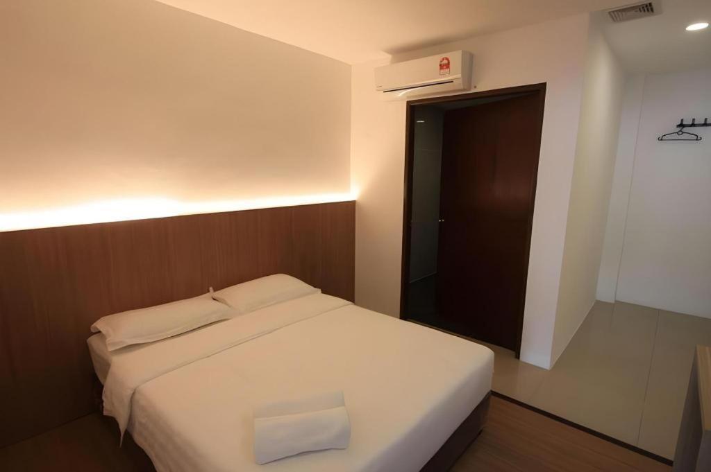 Place2Stay @ Campus Hub Kuching Esterno foto