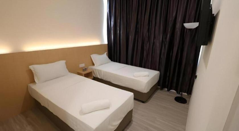 Place2Stay @ Campus Hub Kuching Esterno foto